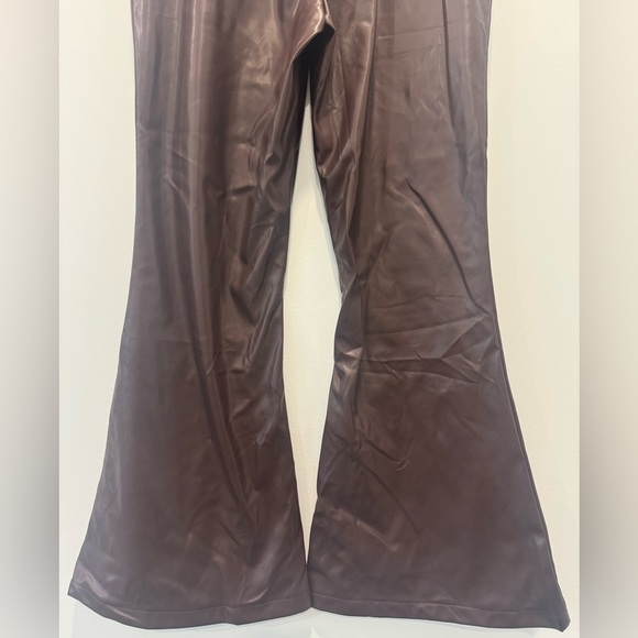 NWTS Nasty Gal brown vegan leather flare pants with stars on back size 10 NWTS - Picture 7 of 8